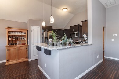 837_cobble_creek_15