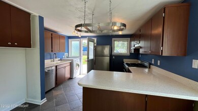 1801 Richardson Dr, Anchorage, AK 99504 - photo 4