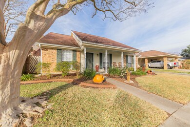 200TurtleCreekDr-3