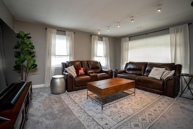 15 Wilfred St, West Springfield, MA 01089 - photo 6