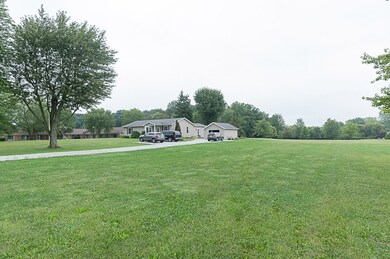 1849 Whetstone St, Bucyrus, OH 44820 - photo 2