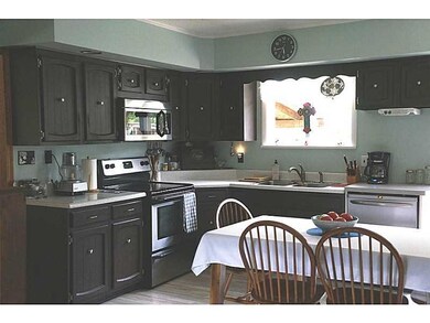 Kitchen. Spacious Eat-In Kitchen