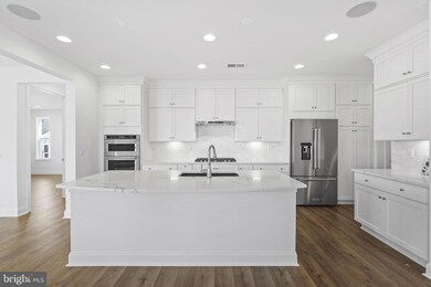 110 Pipit Ct, White Post, VA 22663 - photo 5