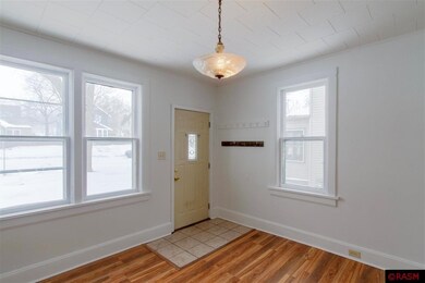 822 N Broad St, Mankato, MN 56001 - photo 7