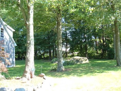 10 Brittney Ln, Warren, RI 02885 - photo 5