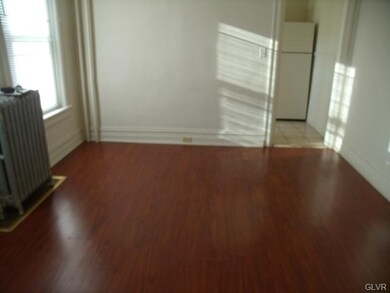 915 W Allen St unit 1, Allentown, PA 18102 - photo 4