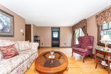 13 Capitol St, Methuen, MA 01844 - photo 6