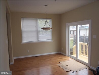 327 Powell St, Gloucester City, NJ 08030 - photo 5