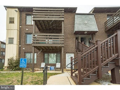 Altemus Farms unit O11, Brookhaven, PA 19015 - photo 2