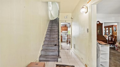 42 Edgewood Ave, Yonkers, NY 10704 - photo 3