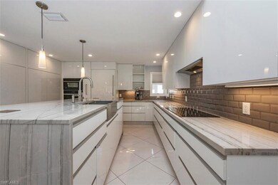 550 Cormorant Cove, Naples, FL 34113 - photo 7