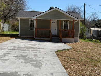 304 Stanley St, Dalton, GA 30721 - photo 2