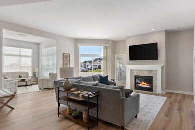 889 S Verona Cir unit 85, Grafton, WI 53024 - photo 5