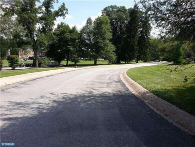 Radnor House unit 815, Bryn Mawr, PA 19010 - photo 2