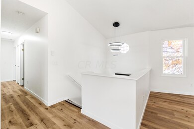 2121 Big Tree Dr, Columbus, OH 43223 - photo 4