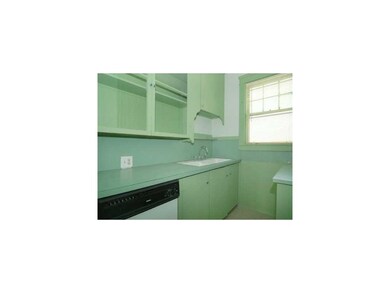 527 Eaton St, Providence, RI 02908 - photo 5