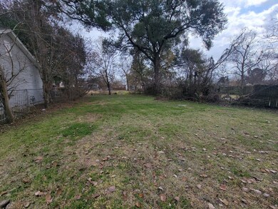 4114 Russell St, Houston, TX 77026 - photo 4