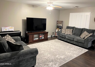 Living room 3