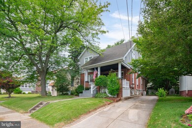 130 N Scott Ave, Glenolden, PA 19036 - photo 2