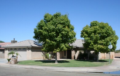 1240 N Eucalyptus Ave, Blythe, CA 92225 - photo 2