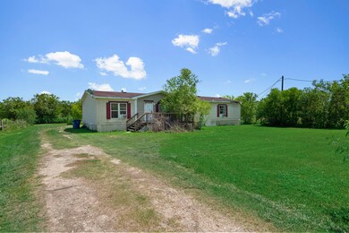 3175 Fm 1462 Rd, Alvin, TX 77511 - photo 2
