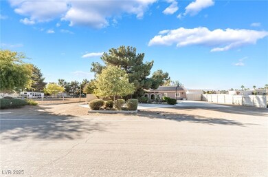 6109 Starlight Dr, Las Vegas, NV 89130 - photo 7