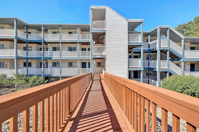 1089 Bluewater Dr unit 414, Moneta, VA 24121 - photo 5