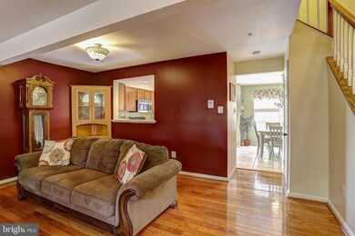 1359 Walkabout Ct, Sykesville, MD 21784 - photo 7