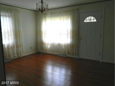 547 Woodlynn Terrace, Essex, MD 21221 - photo 3