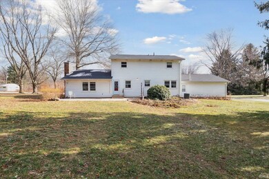 6522 N 900 E, New Carlisle, IN 46552 - photo 2