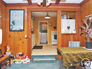 2212 SW Boswell Ct, Topeka, KS 66611 - photo 6