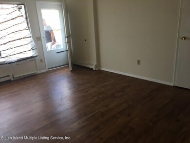 68 Daffodil Ln unit 111, Staten Island, NY 10314 - photo 5