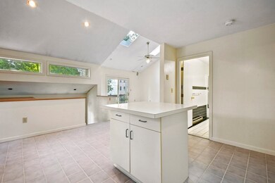 7 Porter St, Worcester, MA 01604 - photo 6