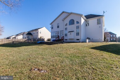 11253 Suffolk Dr, Hagerstown, MD 21742 - photo 3