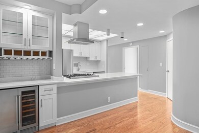 Harbor Towers unit 36G, Boston, MA 02110 - photo 5