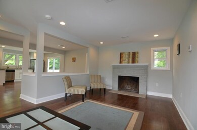 603 Modoc Ln, Oxon Hill, MD 20745 - photo 2