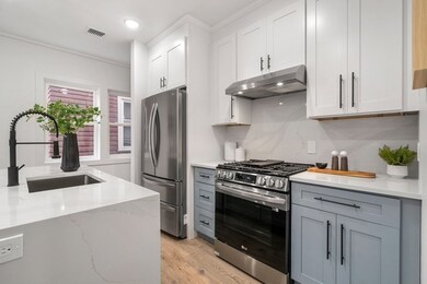 309 Washington St unit B, Somerville, MA 02143 - photo 4