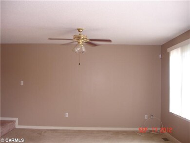 Den/Family/Great Room - Family Room