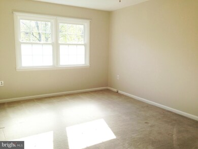 9451 Fairfax Blvd unit 301, Fairfax, VA 22031 - photo 7