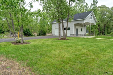 Large garage fits all your vehicles, toys, outdoor