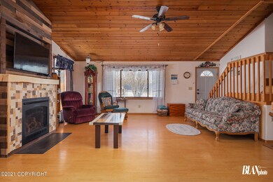 004_2021.04.05 . 1750 N Pioneer Peak Dr