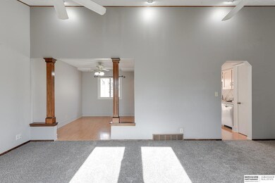 340 Windsor Dr, Papillion, NE 68046 - photo 6