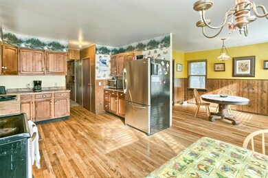 6735 Cypress Dr, Central Point, OR 97502 - photo 6