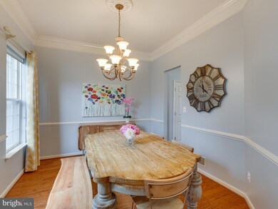 42840 Cedar Hedge St, Chantilly, VA 20152 - photo 3