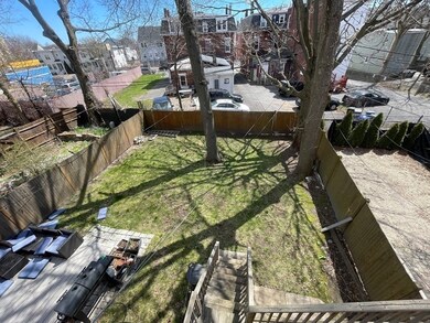 18 Perrin St unit Room D, Roxbury, MA 02119 - photo 5