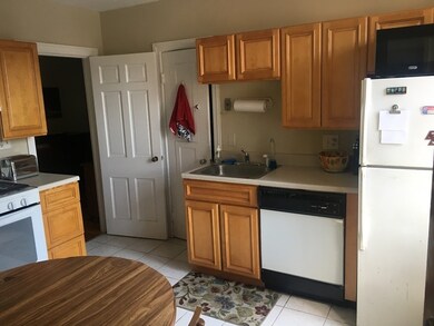 60 Sutherland Rd unit 5, Brighton, MA 02135 - photo 2