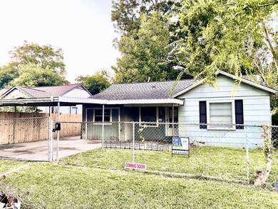 65 Fichter St, Houston, TX 77022 - photo 2