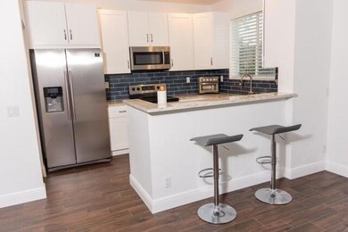 3016 Laurel Ridge Cir, Riviera Beach, FL 33404 - photo 4