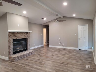 113 Destrehan Rd, Fairhope, AL 36532 - photo 4