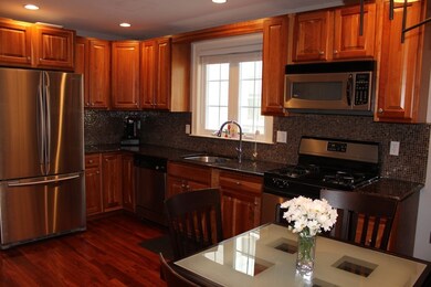 71 Bennett St unit 2, Waltham, MA 02453 - photo 5